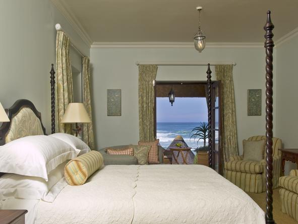 Pezula Resort Hotel and Spa -Bedroom2